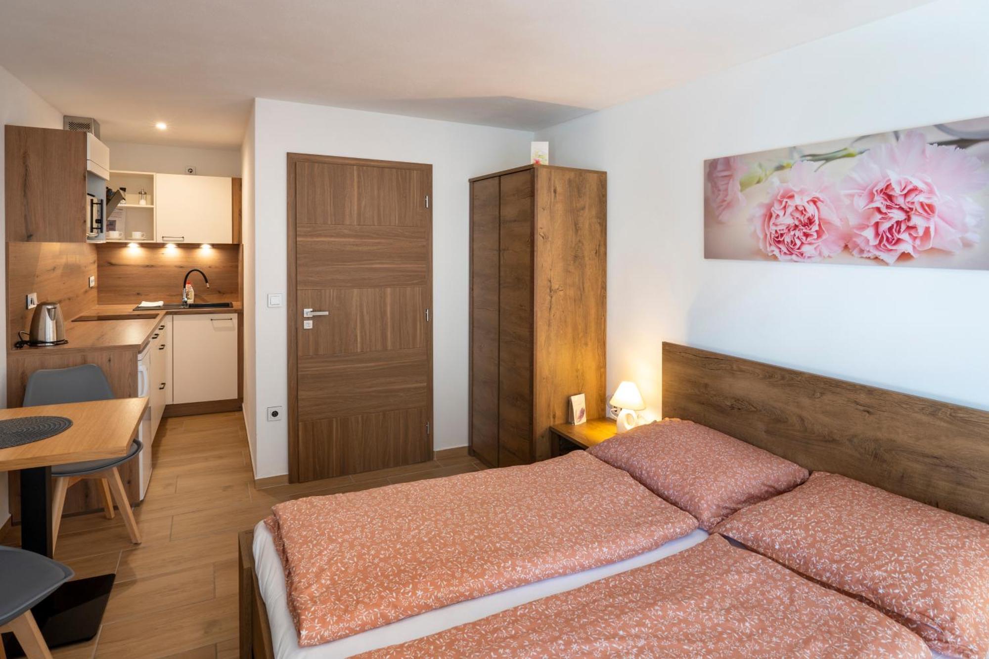 Apartmany Pod Namestim 2 Telč Dış mekan fotoğraf